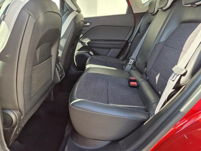 Renault CAPTUR 1.6 E-Tech Plug-in Hybrid 160 Intens Automaat / Apple Carplay Android Auto / Keyless Entry/Start / Cruise control / Achteruitrijcamera / Climate control /