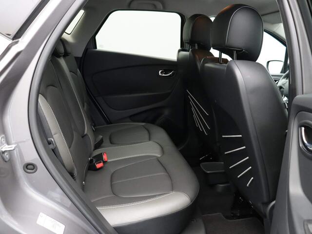 Renault CAPTUR TCe 90pk Xmod | Trekhaak | Achteruitrijcamera | Stoelverwarming | Dealer onderhouden