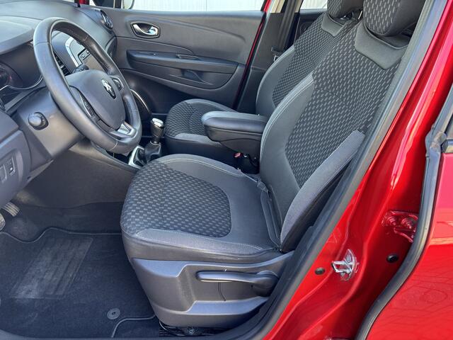 Renault CAPTUR 0.9 TCe Intens [ fm navi,camera,lmv,cruise,pdc,trekhaak ]