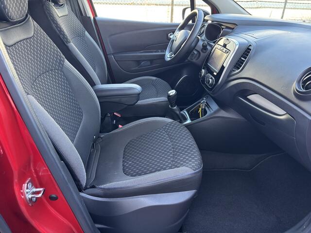 Renault CAPTUR 0.9 TCe Intens [ fm navi,camera,lmv,cruise,pdc,trekhaak ]