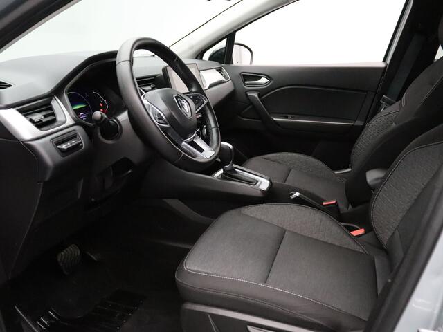 Renault CAPTUR E-Tech Hybrid 145pk evolution Cruise | Climate | Carplay | Navi | Parksens. achter