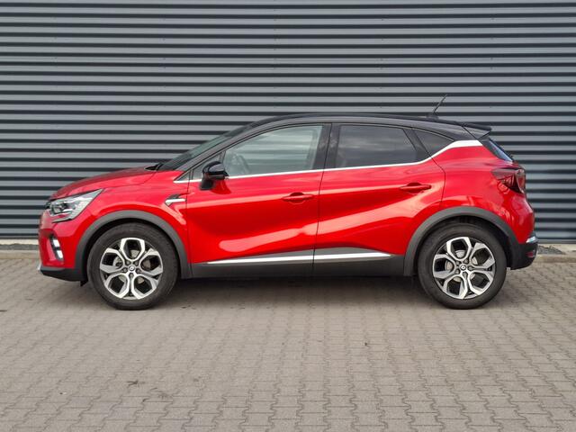 Renault CAPTUR 1.3 TCe 140 Intens Automaat | Apple Carplay | Sportstoelen | Navigatie | Camera | DAB | L.M. 18" | Stoelverwarming | Cruise Control |