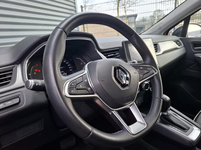 Renault CAPTUR 1.3 TCe 140 Intens Automaat | Apple Carplay | Sportstoelen | Navigatie | Camera | DAB | L.M. 18" | Stoelverwarming | Cruise Control |