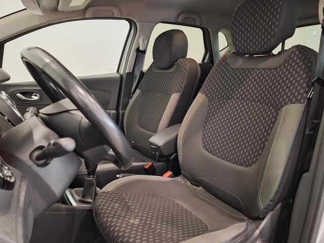 Renault CAPTUR 0.9 TCe 90 Intens | Trekhaak | Armsteun | Parkeersensoren voor, zij, achter en achteruitrijcamera