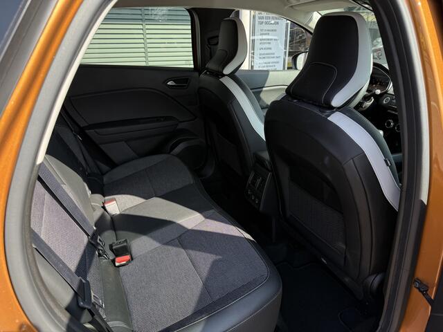 Renault CAPTUR Intens Tce 140 EDC automaat | trekhaak | parkeersensor v+a | camera | tijdelijk gratis Top Afleverpakket twv Eur 695
