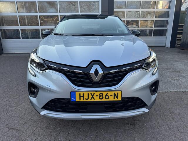 Renault CAPTUR 1.6 E-Tech full hybrid 145 Techno 7.989km!!