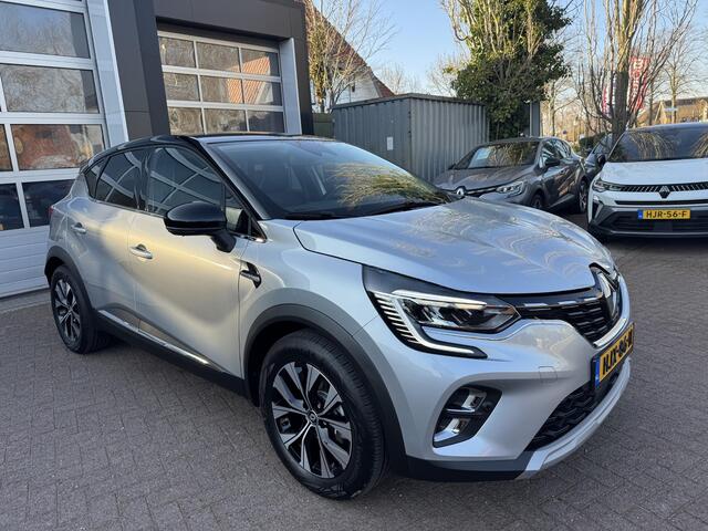 Renault CAPTUR 1.6 E-Tech full hybrid 145 Techno 7.989km!!
