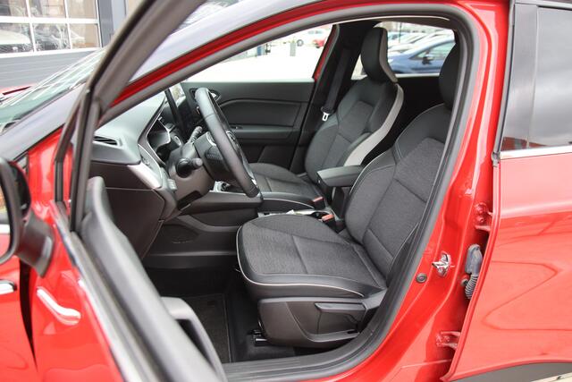 Renault CAPTUR 1.3 TCe 140pk Intens Groot Navi-Carplay-Camera, NL auto, Full LED