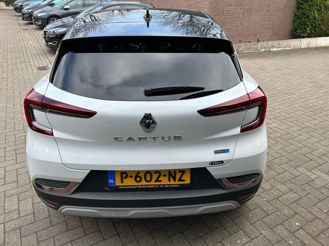 Renault CAPTUR 1.6 E-Tech Plug-in Hybrid 160 Initiale Paris/ In opdracht van klant