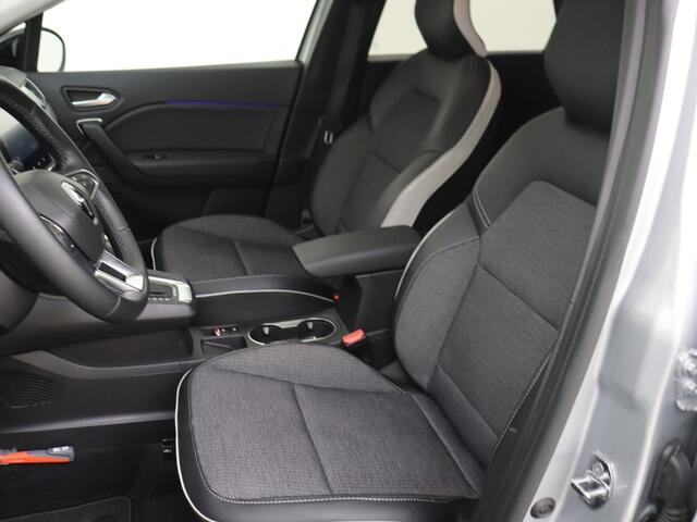 Renault CAPTUR E-Tech 160 Plug-in Hybrid Intens | AUTOMAAT | Navigatie | Cruise Control | Climate Control | Parkeersensoren