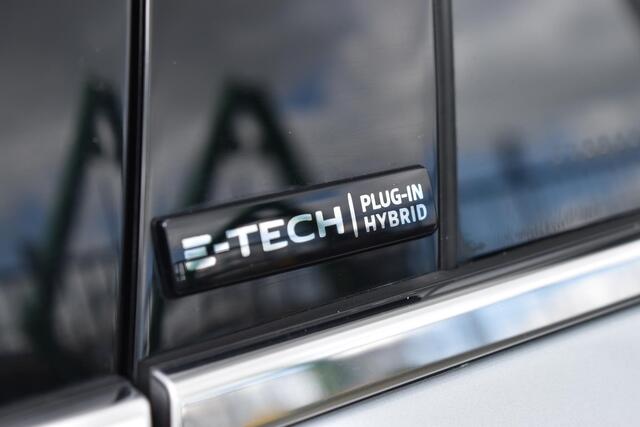 Renault CAPTUR E-Tech Plug-in Hybrid 160 Intens | 360 CAMERA | NAVI | CRUISE CONTROL | CLIMATE CONTROL | PDC | LMV