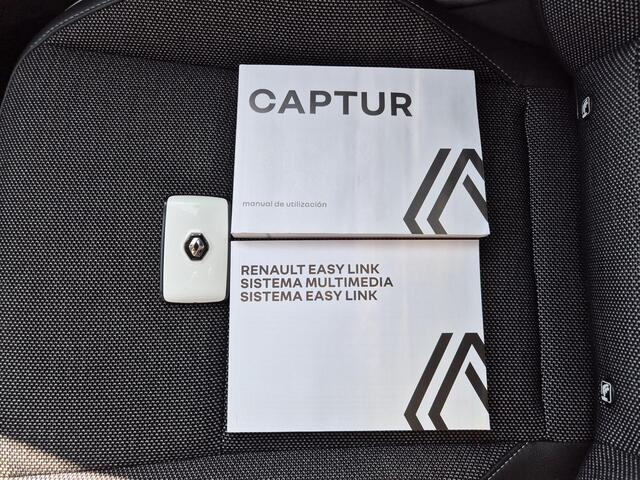 Renault CAPTUR Tce 140 techno Automaat / Pack Navigation / Apple Carplay Android Auto / Keyless Entry/Start / Rondomzicht camera / Cruise control / Lichtmetalen wielen 17"/