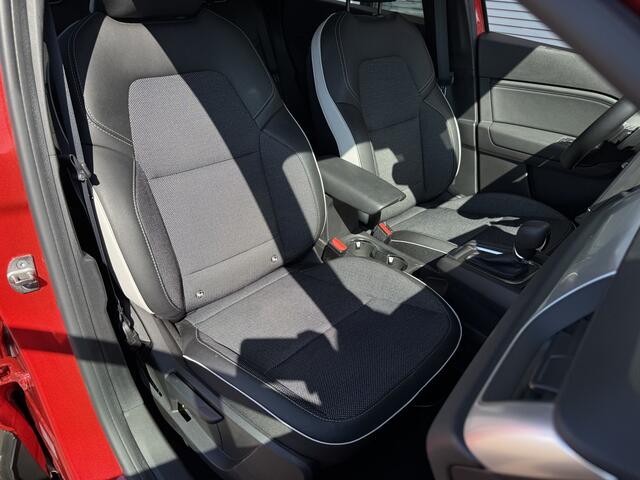 Renault CAPTUR Techno Tce 140 EDC automaat | draadloos carplay | parkeersensor v+a | camera | tijdelijk gratis Top Afleverpakket twv Eur 695