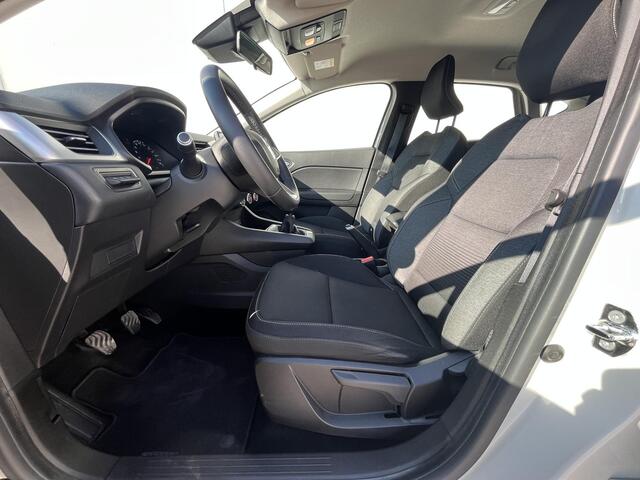 Renault CAPTUR 1.0 TCe 100 Business Zen / Trekgewicht 1.200 kg / Navigatie via Apple Carplay Android / Keyless Entry / Cruise Control / Parkeersensor achter / Dealer onderhouden / Airco / Radio / Bluetooth