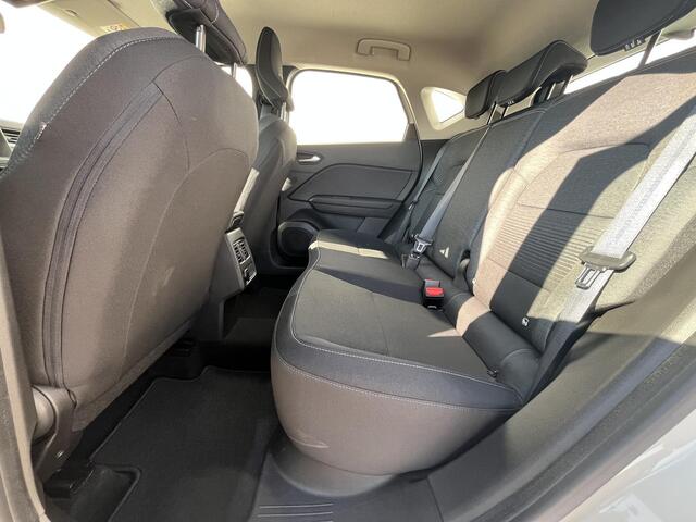 Renault CAPTUR 1.0 TCe 100 Business Zen / Trekgewicht 1.200 kg / Navigatie via Apple Carplay Android / Keyless Entry / Cruise Control / Parkeersensor achter / Dealer onderhouden / Airco / Radio / Bluetooth