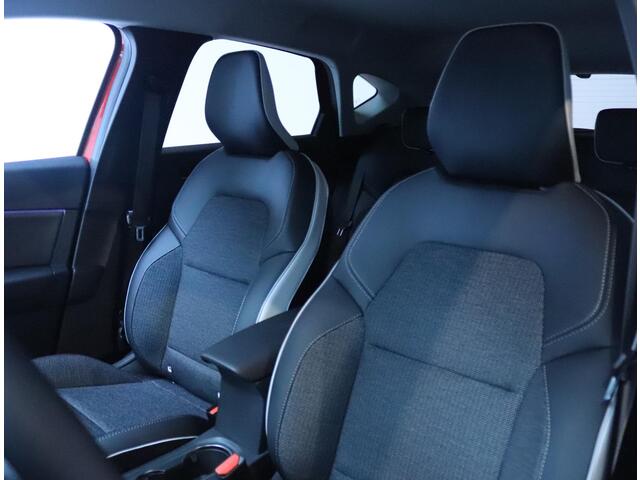 Renault CAPTUR 1.3 TCe 140 Techno Clima/Navi/PDC