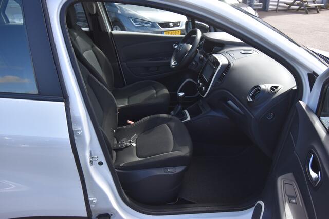 Renault CAPTUR 1.5 dCi Zen , TREKHAAK , AIRCO , NAVI , CR CONTR , PDC V+A ,