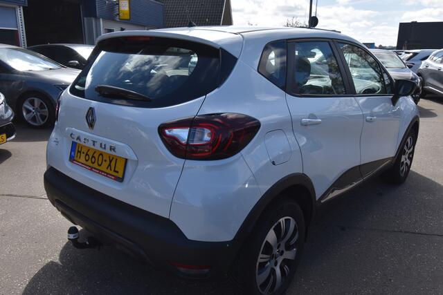 Renault CAPTUR 1.5 dCi Zen , TREKHAAK , AIRCO , NAVI , CR CONTR , PDC V+A ,