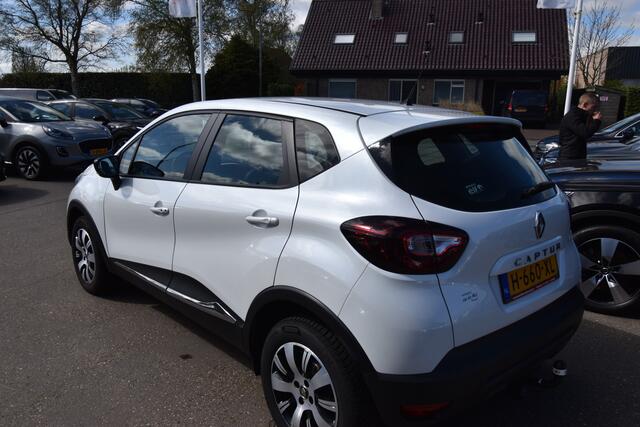 Renault CAPTUR 1.5 dCi Zen , TREKHAAK , AIRCO , NAVI , CR CONTR , PDC V+A ,