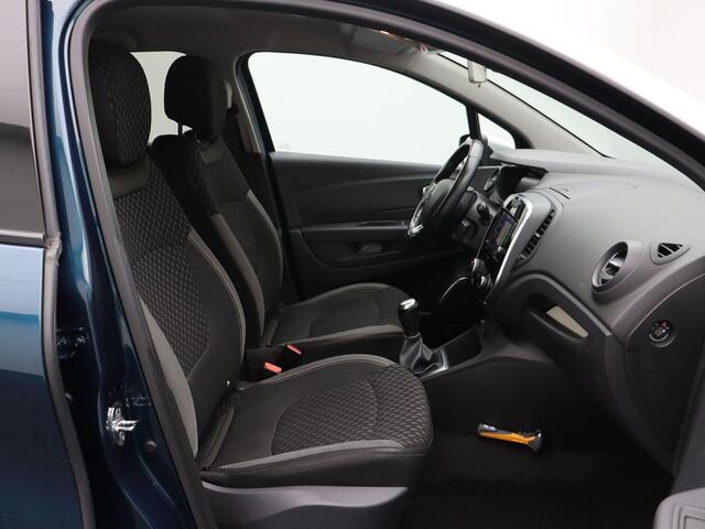 Renault CAPTUR TCe 90pk Intens | Dealeronderhouden | Achteruitrijcamera | Climate Control | Navigatie |