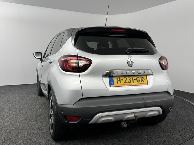 Renault CAPTUR 1.3 TCe 150 Intens | Pano | Trekhaak | Camera |
