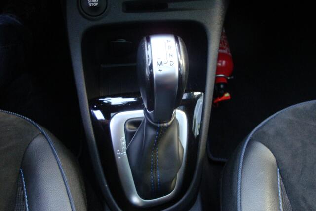 Renault CAPTUR 1.3 TCe Version S / Panoramadak