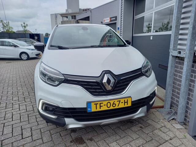 Renault CAPTUR 1.2 TCe Intens - AUTOMAAT - CARPLAY/ANDROID - CLIMATE - CRUISE - FULL LED - NL AUTO - WIT METALLIC