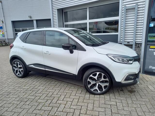 Renault CAPTUR 1.2 TCe Intens - AUTOMAAT - CARPLAY/ANDROID - CLIMATE - CRUISE - FULL LED - NL AUTO - WIT METALLIC