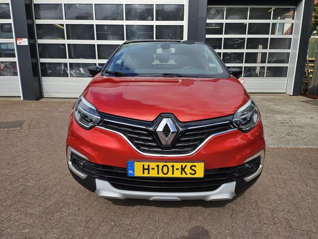 Renault CAPTUR 1.3 TCe Intens Panorama dak en afneembare trekhaak
