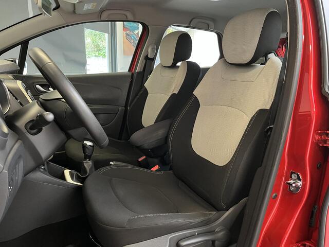 Renault CAPTUR 0.9 TCe Zen | TREKHAAK | CRUISE | NAVI |