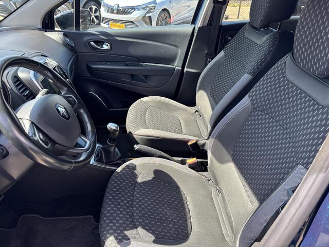 Renault CAPTUR 0.9 TCe Intens / NAVIGATIE INCL. BLUETOOTH / PARKEERSENSOREN & CAMERA / CLIMATE CONTROL / KEYLESS ENTRY / DODE HOEK ASSISTENT / FULL LED