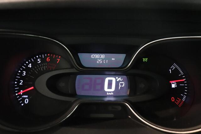Renault CAPTUR 1.2 TCe Intens | Automaat | Parkeersensor | Climatronic | Navigatie | Trekhaak |