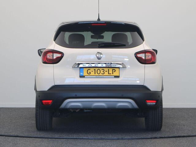 Renault CAPTUR TCe 90pk Intens | Dodehoek detectie | Achteruitrijcamera | Parkeersensoren rondom | Navigatie | Climate control |
