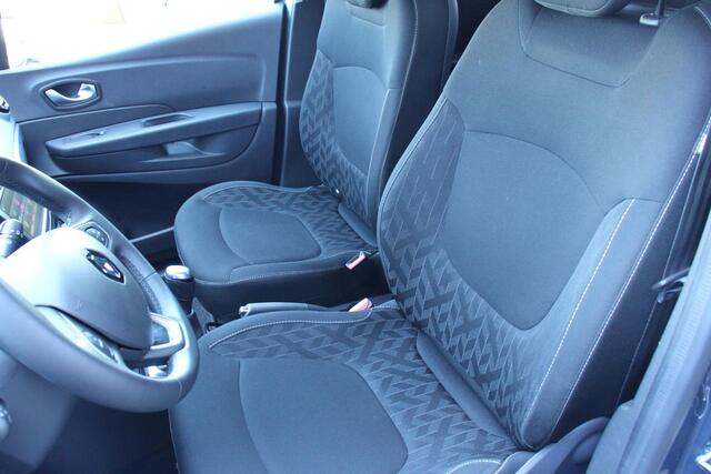 Renault CAPTUR 0.9 TCe Limited 86DKM, NAVI, PARKEERSENSOREN