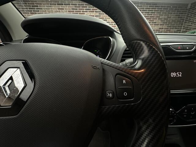 Renault CAPTUR 0.9 TCe Xmod Stoelverwarming Camera Carbon Trekhaak