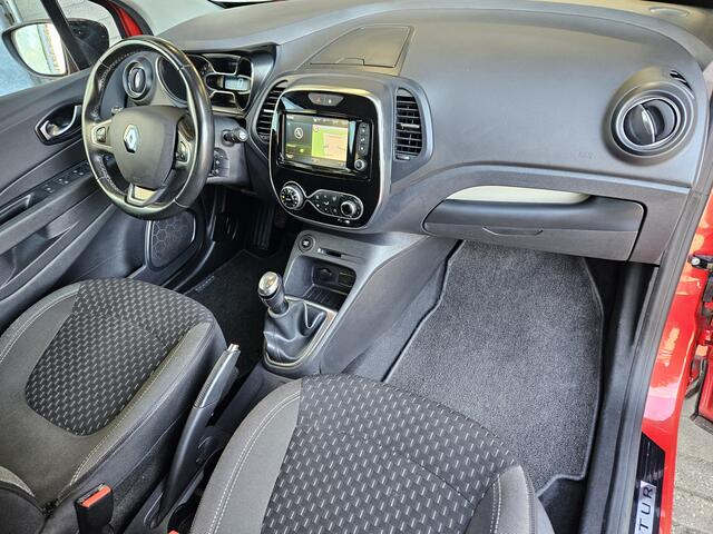 Renault CAPTUR 0.9 TCe Intens Inclusief Afleveringskosten