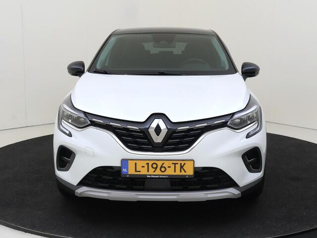 Renault CAPTUR 1.3 TCe 140 PK Intens EDC Navigatie | Climate Control | Cruise Control | Parkeersensoren Achter | TREKHAAK | Apple Carplay & Android Auto