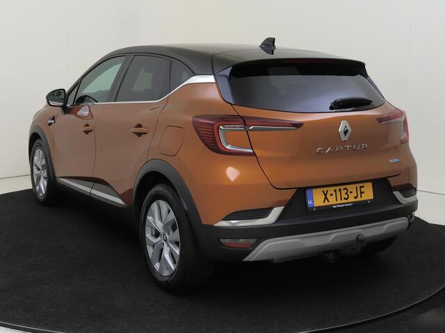 Renault CAPTUR 1.6 E-Tech Plug-in Hybrid 160 PK Intens Navigatie | Climate Control | Cruise Control | Parkeersensoren Voor en Achter | Camera Achter | Apple Carplay & Android Auto