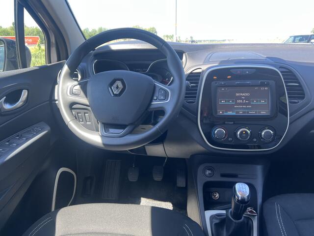 Renault CAPTUR 0.9 TCe / Keyless / Airco / Cruise / Armsteun / DAB /