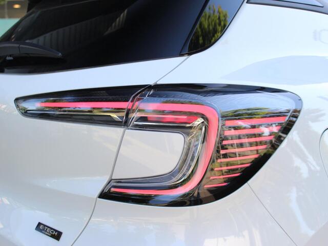 Renault CAPTUR 1.6 E-Tech full hybrid 145 Techno AUTOMAAT / NIEUW MODEL / PACK NAVIGATION / CAMERA / PDC V+A / CRUISE / CLIMATE / PRIVACY GLASS / APPLE CARPLAY / ANDROID AUTO / 18'' LMV