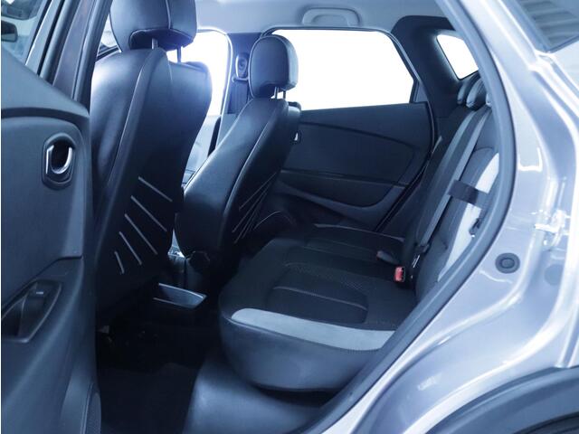 Renault CAPTUR 0.9 TCe Bose Clima/Nav/Camera