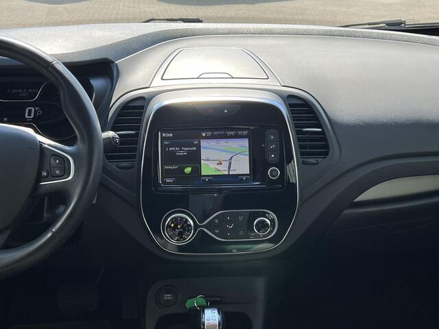 Renault CAPTUR 1.2 TCe Intens | Trekhaak | Navigatie | Achteruitrijcamera | Key-less | Dodehoek detectie | LED | Climate Control | Cruise Control | Park assist | Lichtmetaal |