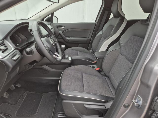Renault CAPTUR 1.3 mild hybrid 140 techno Handgeschakeld / Apple Carplay Android Auto / Achteruitrijcamera / Keyless Entry/Start / Cruise control / Navigatie / Lichtmetalen wielen 18" / Draadloze telefoon lader /