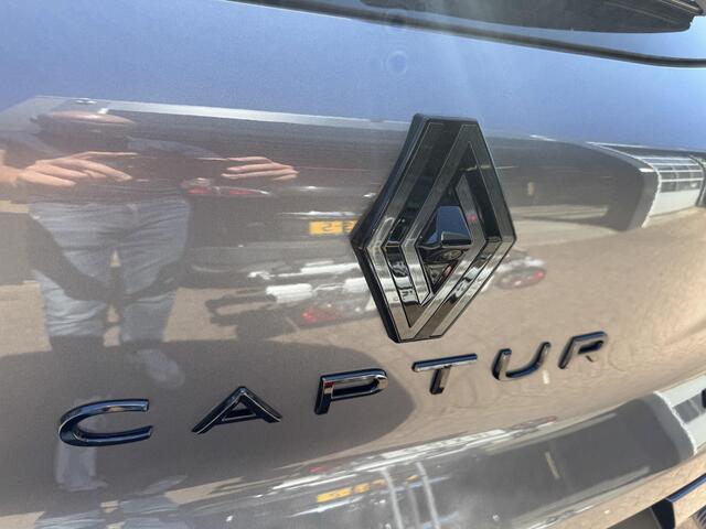 Renault CAPTUR 1.6 E-Tech 145 esprit Alpine+Pack Light & Sound!!