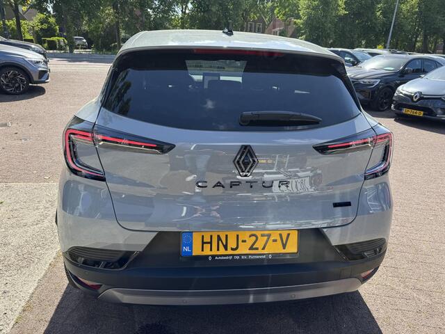 Renault CAPTUR 1.6 E-Tech 145 esprit Alpine+Pack Light & Sound!!