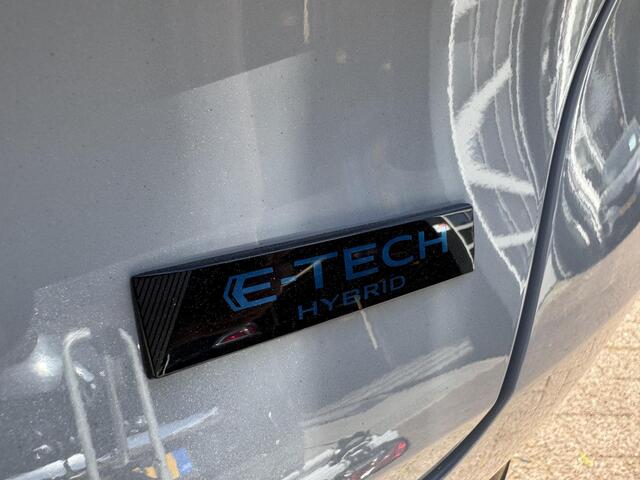 Renault CAPTUR 1.6 E-Tech 145 esprit Alpine+Pack Light & Sound!!