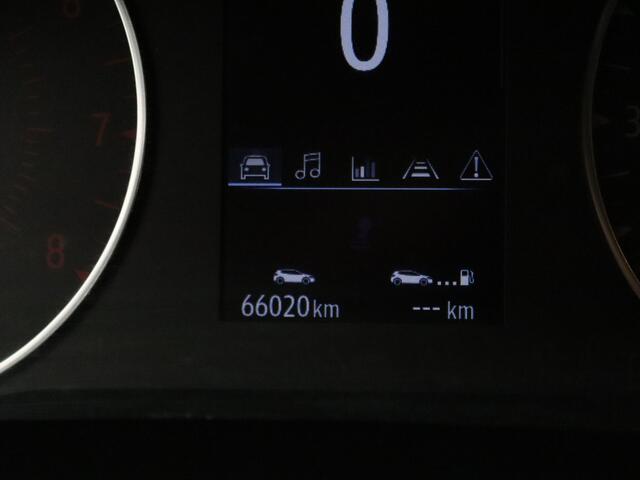 Renault CAPTUR TCe 100pk Zen Camera | Climate | Cruise | Parkeersens. v+a | Trekhaak
