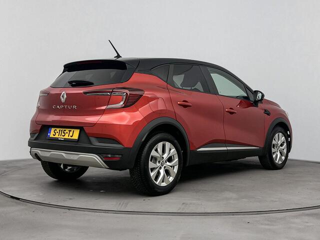 Renault CAPTUR 1.3 TCe 130Pk Intens | Navigatie | Apple & Android Carplay | Climate Control | Parkeersensoren Achter | Privacy Glass | Stoelverwarming | Cruise Control & Snelheidsbegrenzer |