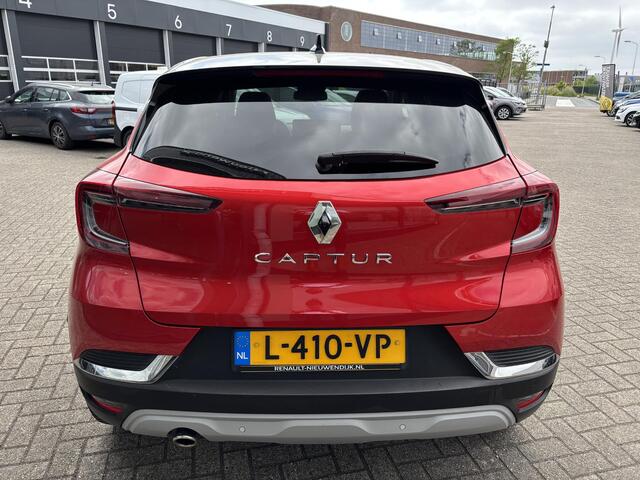 Renault CAPTUR 1.3 TCe 140 Intens AUTOMAAT / PARKEERSENSOREN + CAMERA / LICHTMETALENVELGEN / CLIMATE CONTROL / BLEUTOOTH