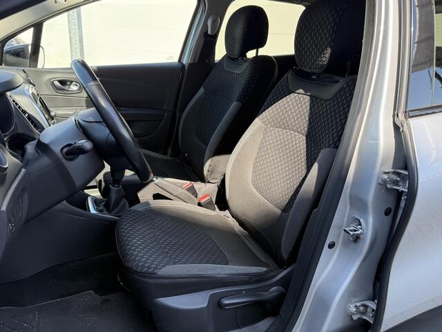Renault CAPTUR 0.9 TCe Intens (Hoge instap) Camera | Navigatie | Dealer Onderhouden